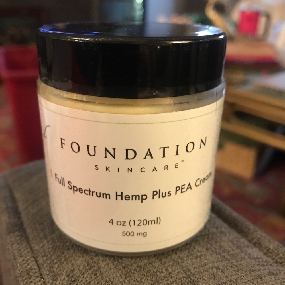 foundation skincare Full Spectrum hemp plus pea cream New!!